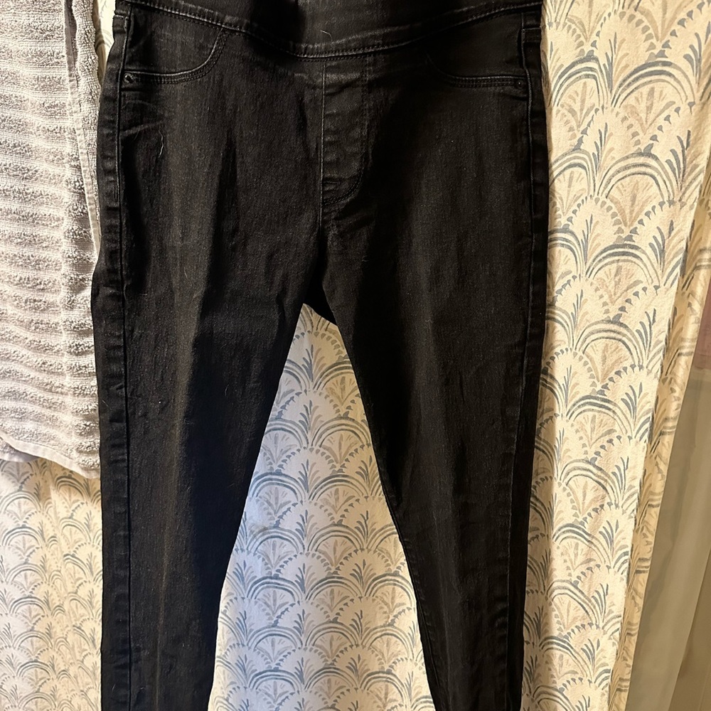 Women’s Jeans